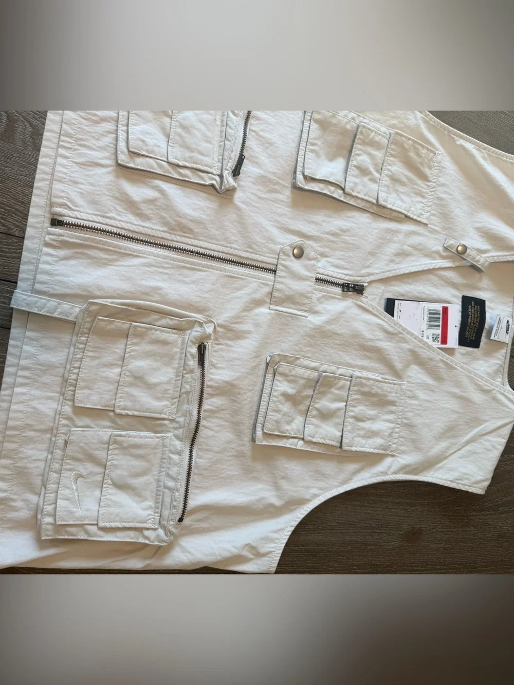 Nike utility vest
